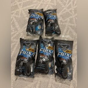 Lot of 5 Bic Flex 4 Shaving Razors Brand New